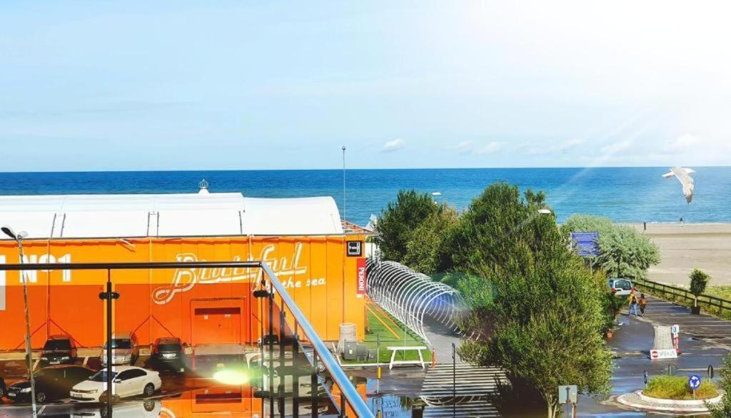 Mamaia Fratelli Summerland Екстериор снимка